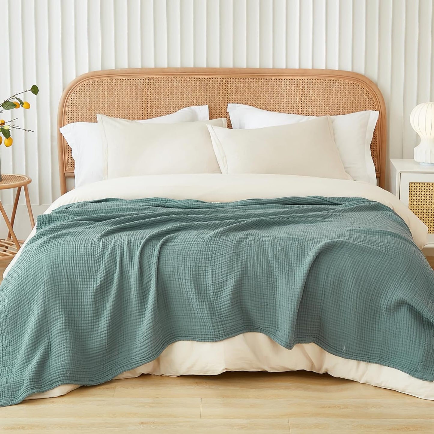 EMME Muslin Throw Blanket 100% Cotton Blankets for Couch Breathable Gauze All Season Soft and Lightweight Pre-Washed (Teal, 50"x70")